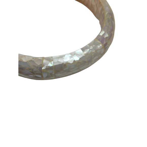 Beautiful Set of 3 Mother of Pearl Mosaic Inlay Bangles - Picture 5 of 7